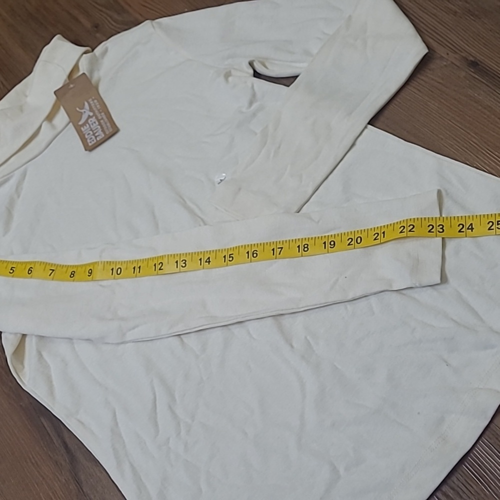 Eddie Bauer Cream Women's Top for women zise L new. - Picture 5 of 9